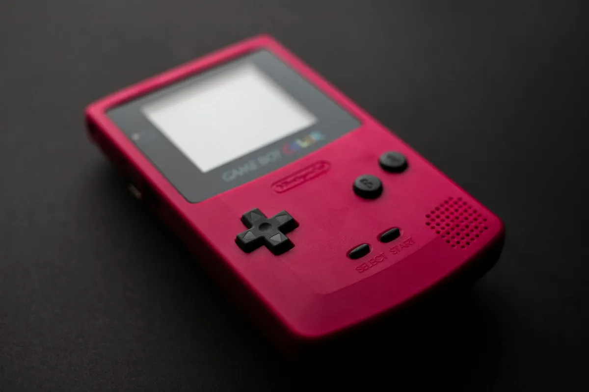 Game Boy Raksasa ANBERNIC